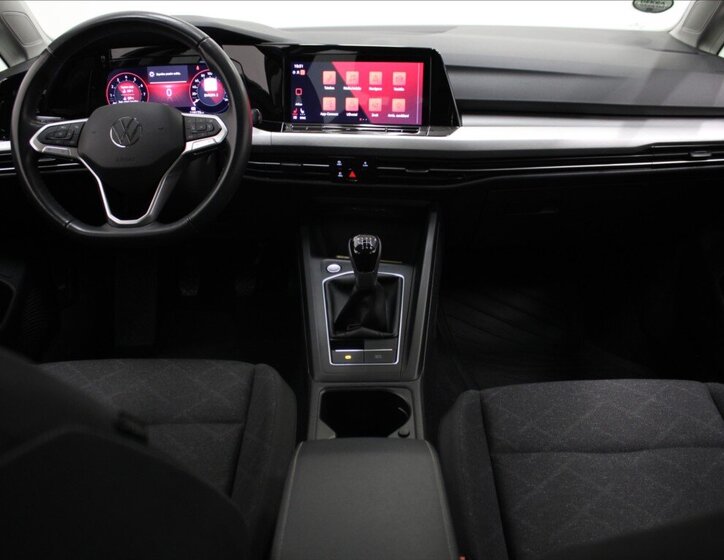 Volkswagen Golf Kombi 1,5 l 96 kw