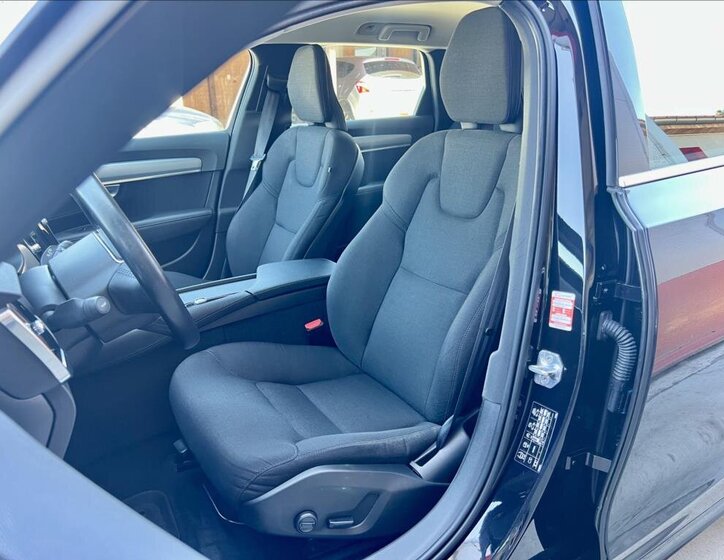 Volvo V90 Kombi 2,0 l 140 kw