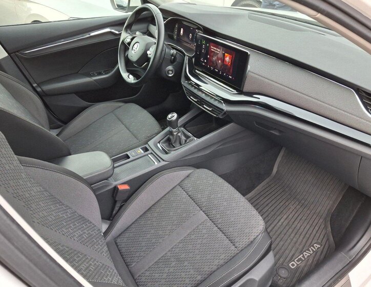 Škoda Octavia 13