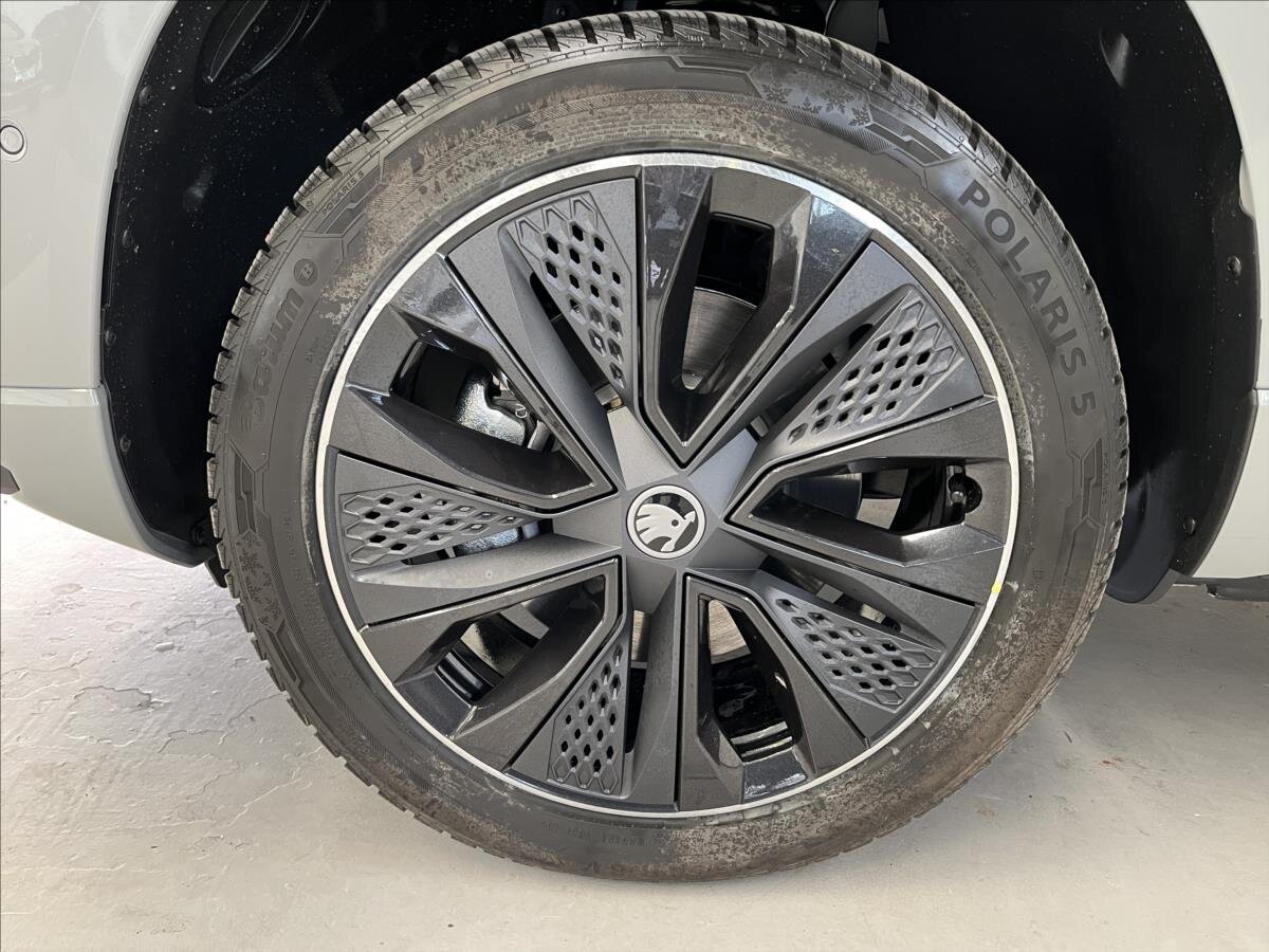 Škoda Karoq SUV / Terénní 1,5 l 110 kw