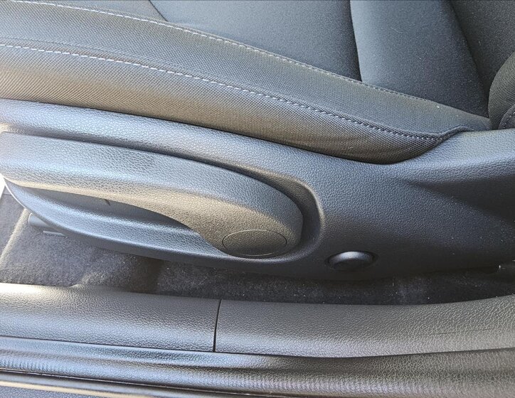 Hyundai i30 Liftback 998,0 73 kw