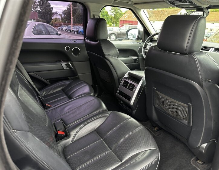 Land Rover Range Rover Sport SUV / Terénní 3,0 l 183 kw