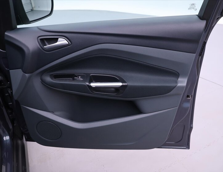 Ford C-MAX MPV 2,0 l 120 kw