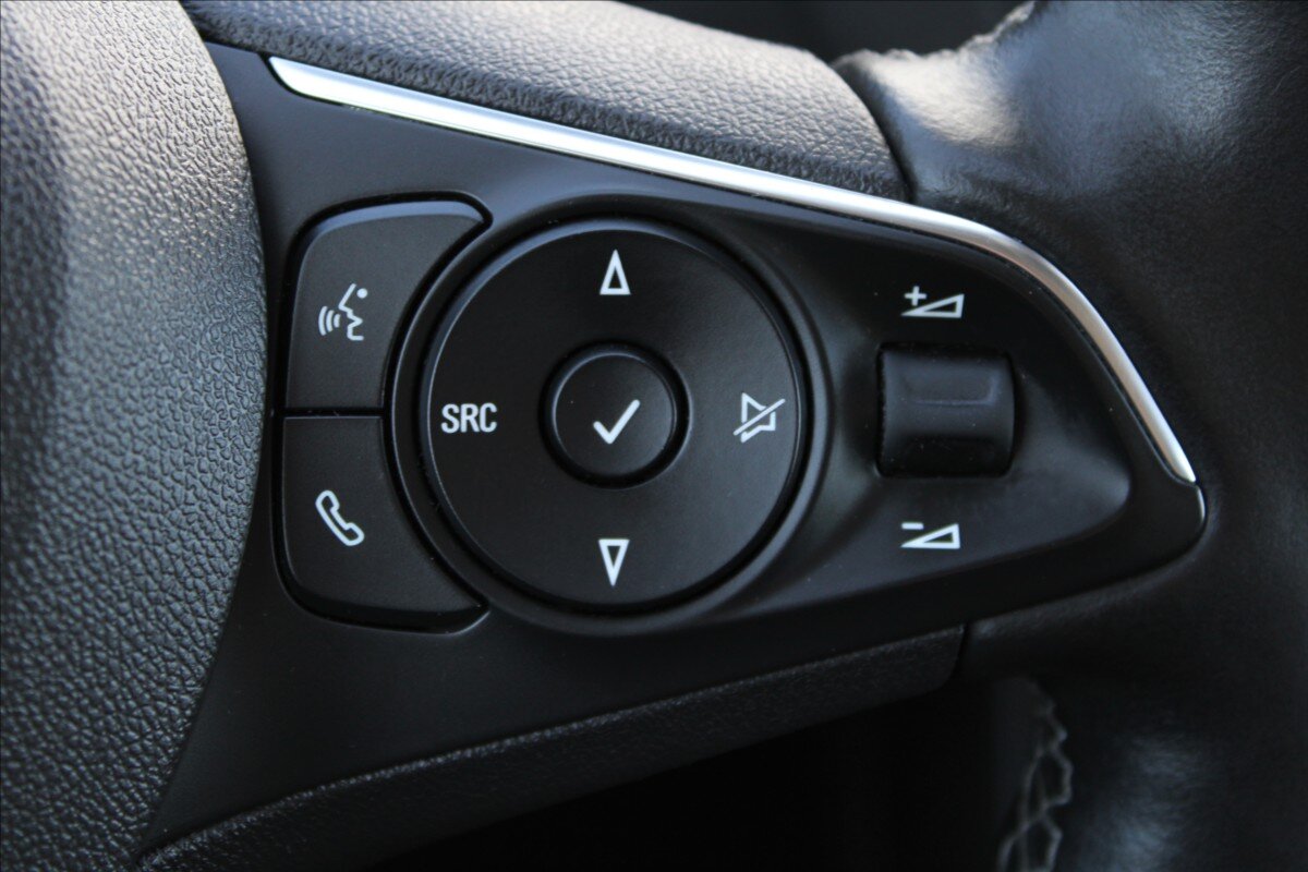 Opel Grandland X SUV / Terénní 1,5 l 96 kw