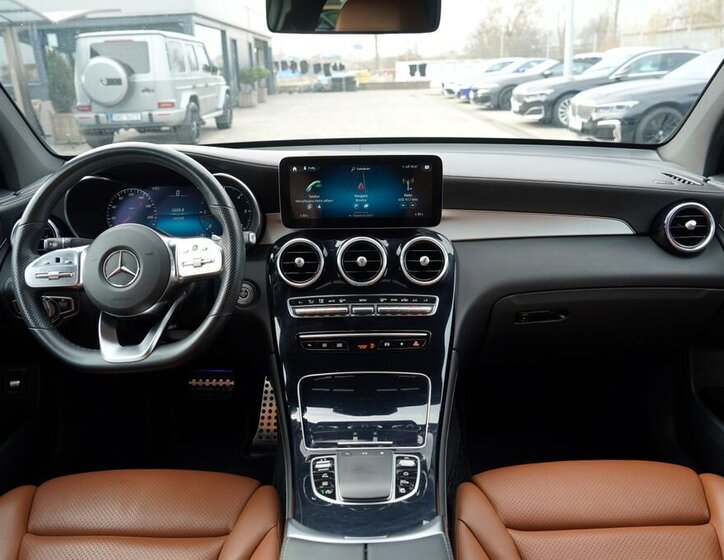 Mercedes-Benz GLC SUV / Terénní 2,0 l 143 kw