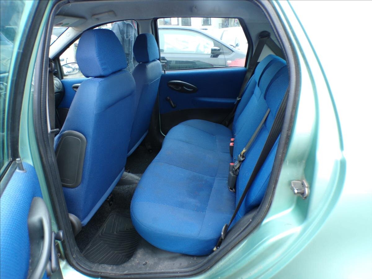 Fiat Punto Hatchback 1,2 l 44 kw