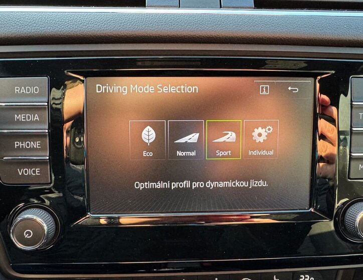 Škoda Octavia Kombi 2,0 l 162 kw