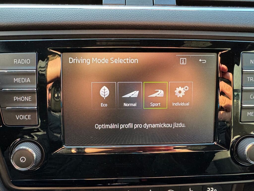 Škoda Octavia Kombi 2,0 l 162 kw