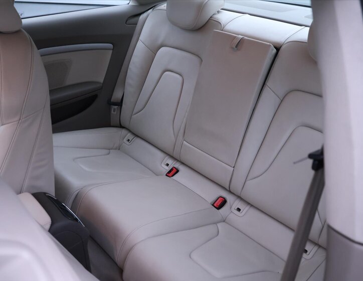 Audi A5 Kupé 3,2 l 195 kw