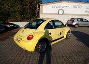 Volkswagen New Beetle 5