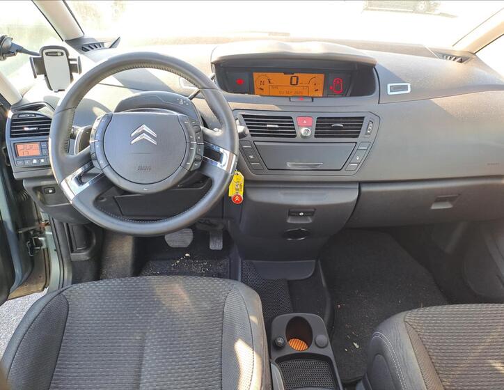 Citroën Grand C4 Picasso 9