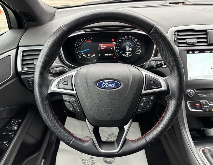 Ford Mondeo Liftback 1,5 l 121 kw