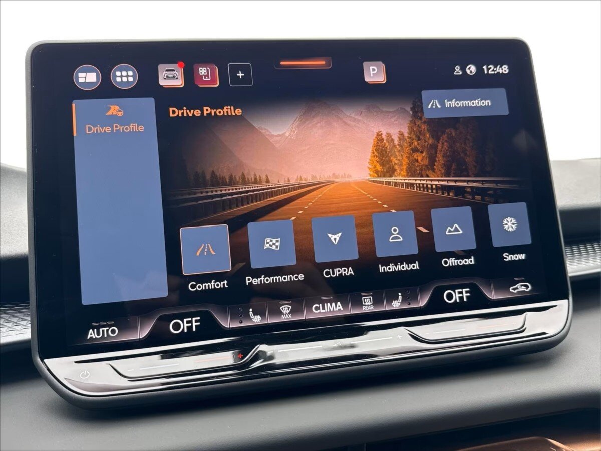 Cupra Terramar SUV / Terénní 2,0 l 195 kw