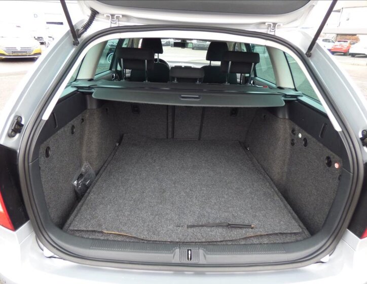 Škoda Octavia Kombi 2,0 l 103 kw