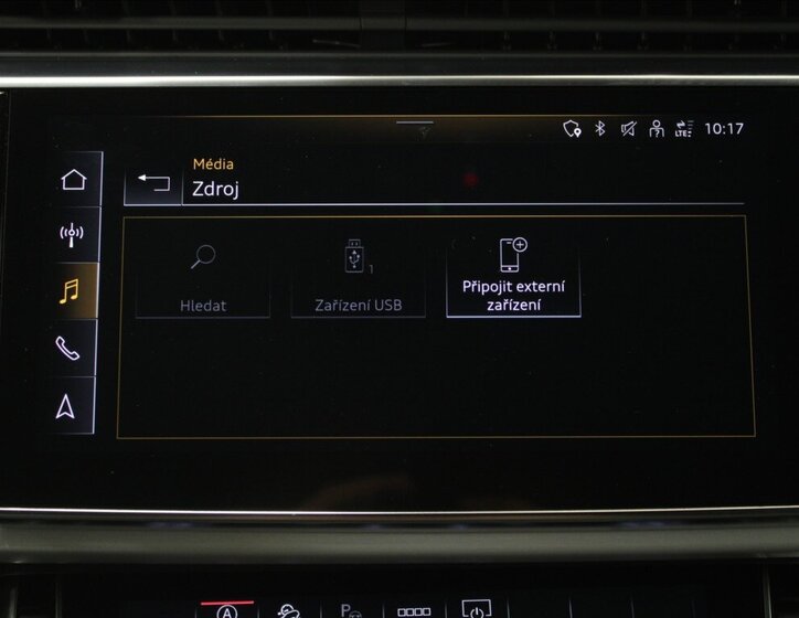 Audi Q8 SUV 3,0 l 210 kw