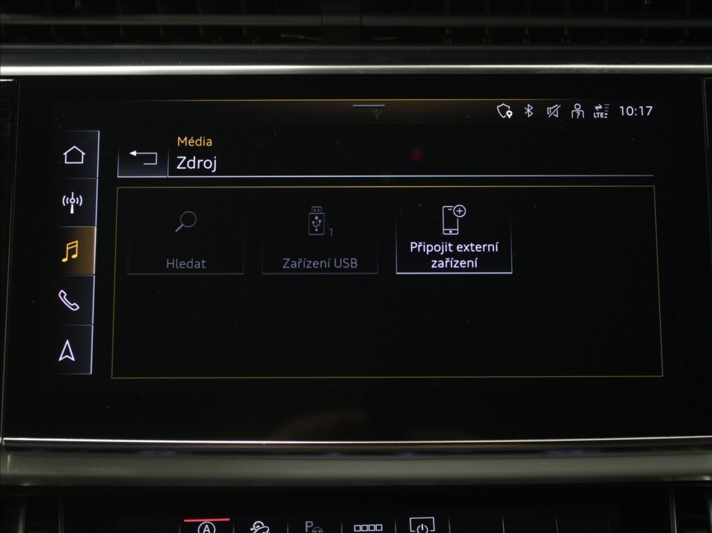 Audi Q8 SUV 3,0 l 210 kw