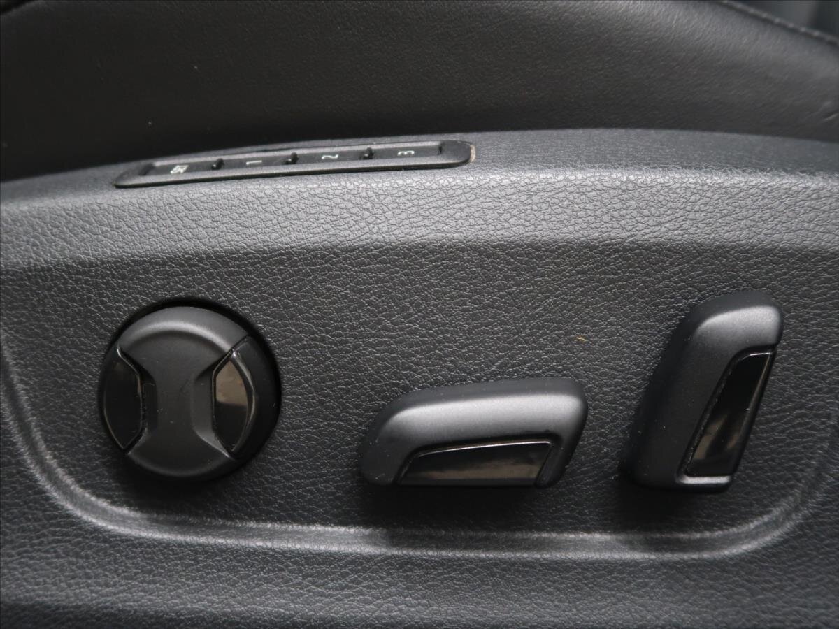 Škoda Superb Kombi 2,0 l 140 kw