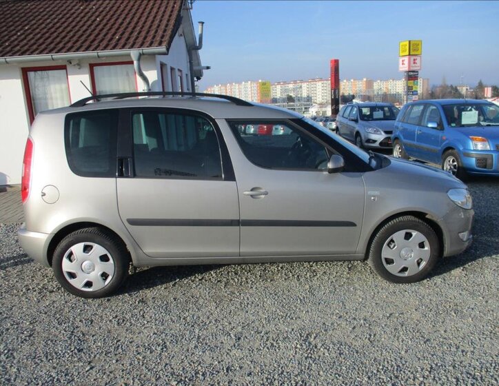 Škoda Roomster Kombi 1,4 l 63 kw