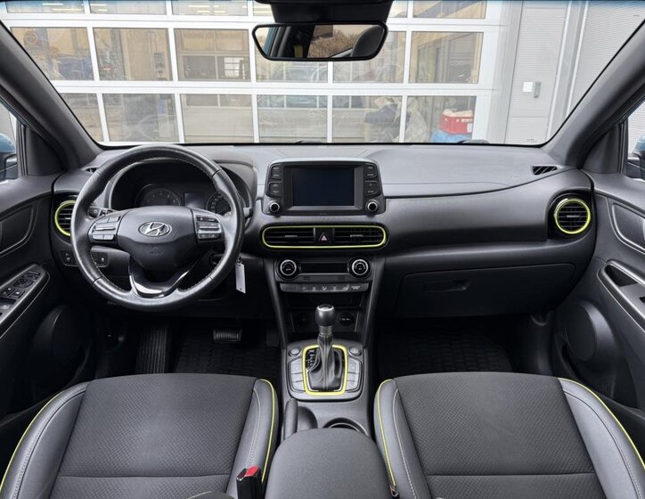 Hyundai Kona SUV / Terénní 1,6 l 130 kw