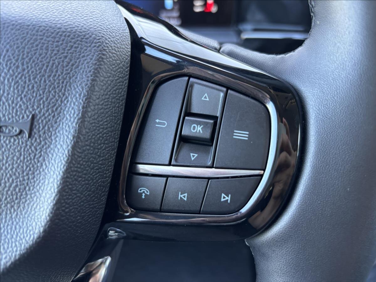 Ford Tourneo Custom Kombi 2,0 l 110 kw