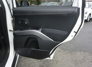 Mitsubishi Outlander SUV 2,3 l 130 kw