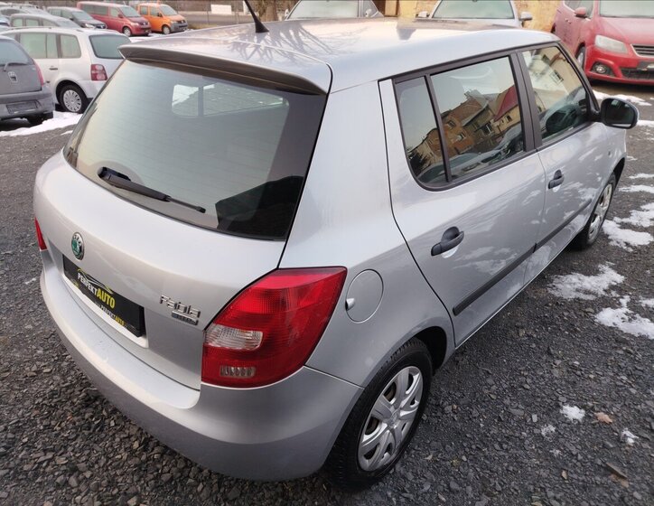 Škoda Fabia Hatchback 1,2 l 44 kw