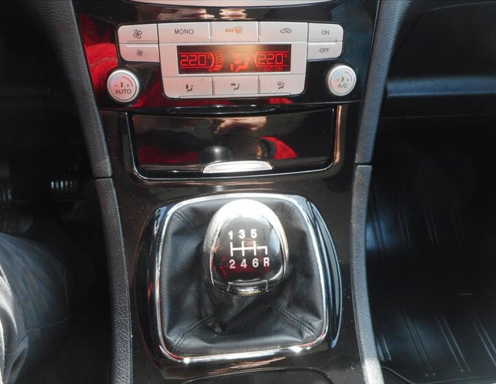 Ford S-MAX Kombi 2,2 l 129 kw