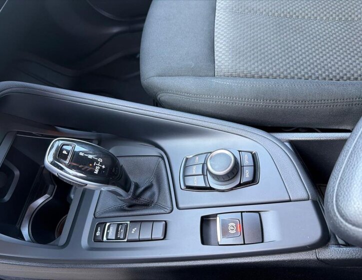 BMW X1 Kombi 2,0 l 141 kw