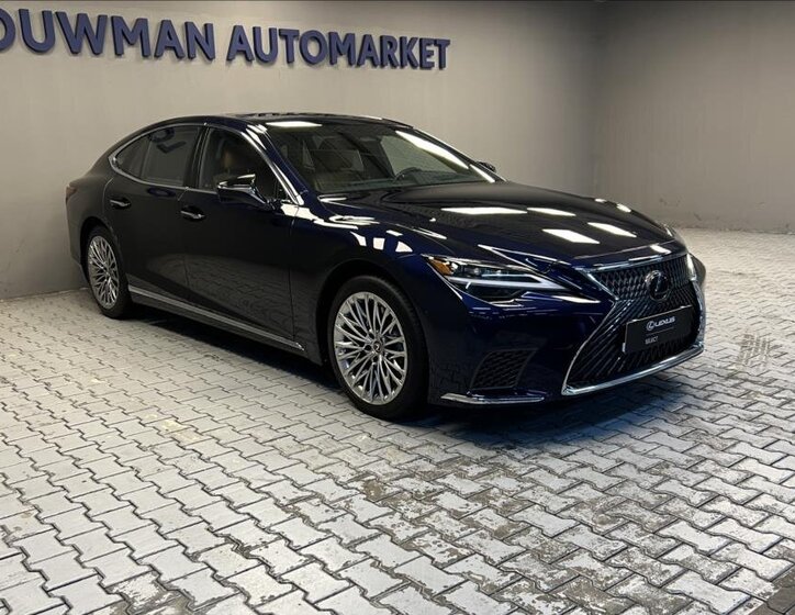 Lexus LS 500h 11