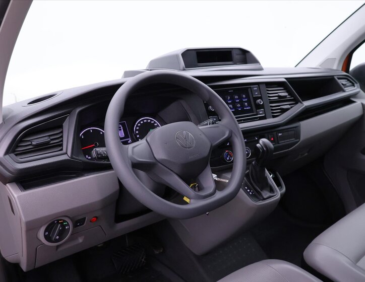 Volkswagen Transporter 19