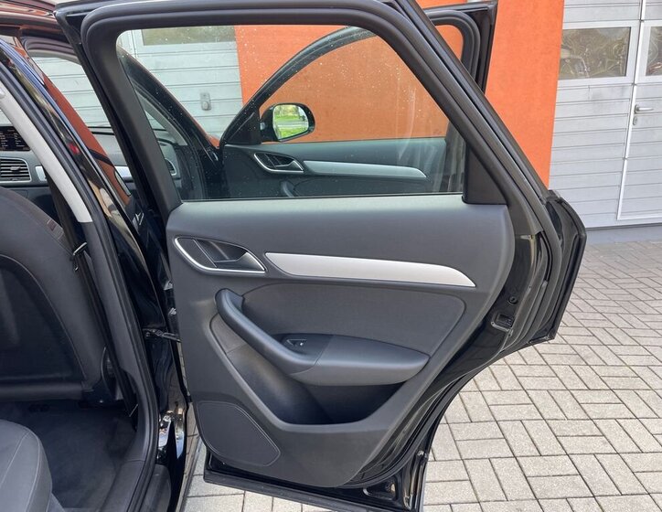 Audi Q3 SUV / Terénní 2,0 l 110 kw