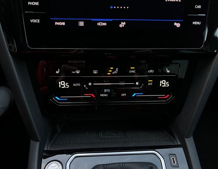 Volkswagen Passat Kombi 2,0 l 110 kw