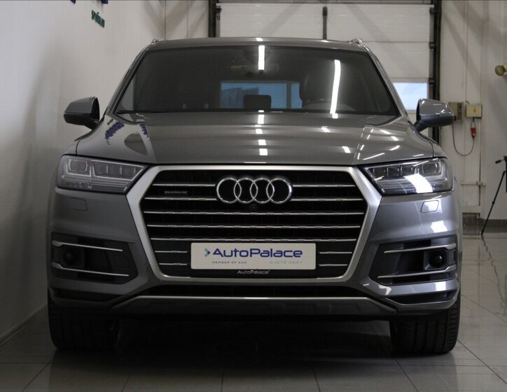Audi Q7 2