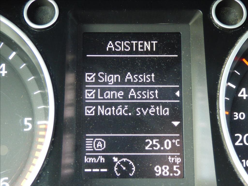 Volkswagen Passat Kombi 2,0 l 130 kw