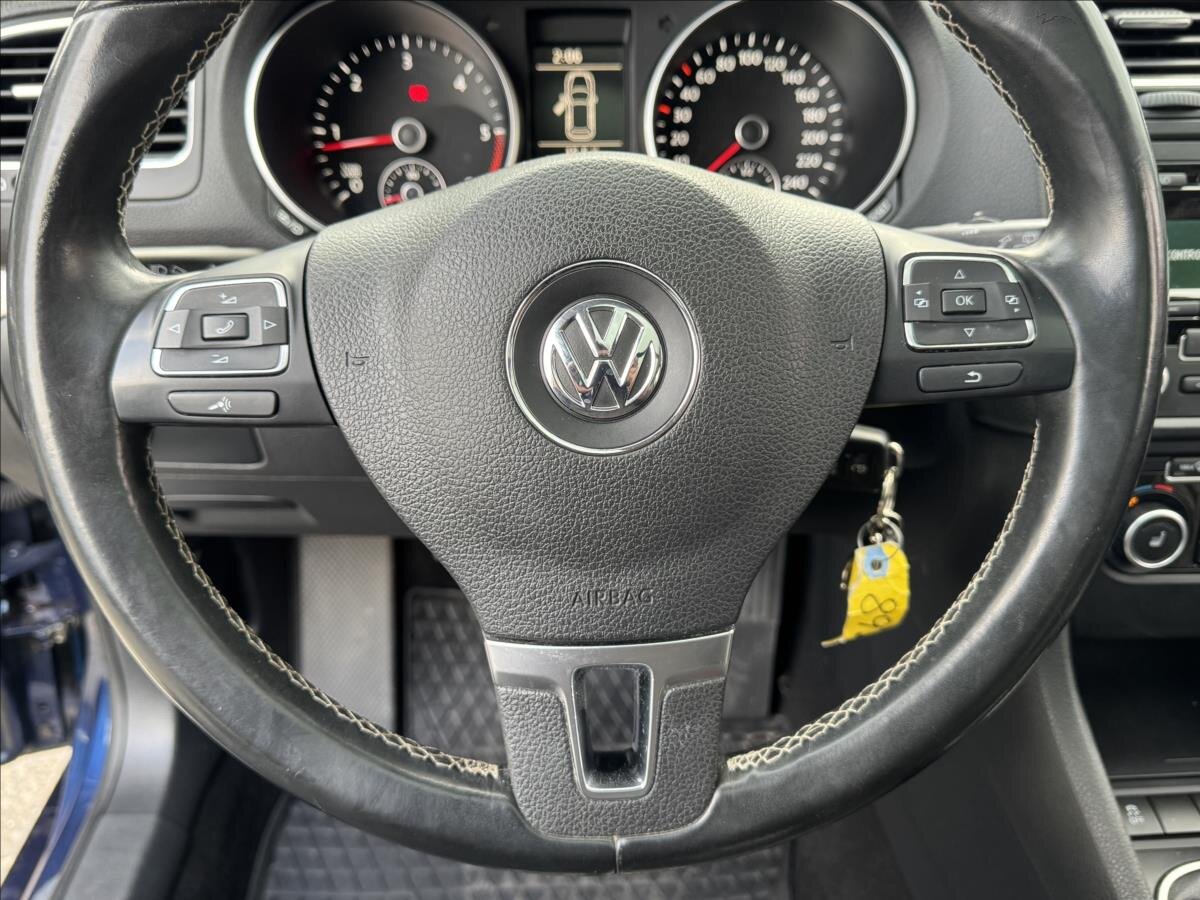 Volkswagen Golf Kombi 1,6 l 77 kw