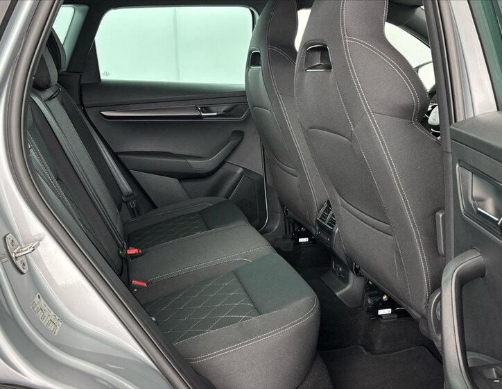 Škoda Karoq SUV / Terénní 1,5 l 110 kw