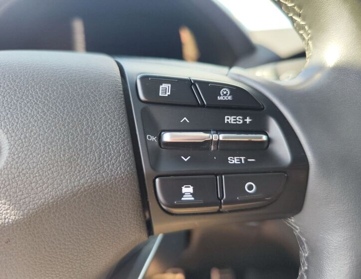 Hyundai IONIQ Hatchback 1,6 l 104 kw