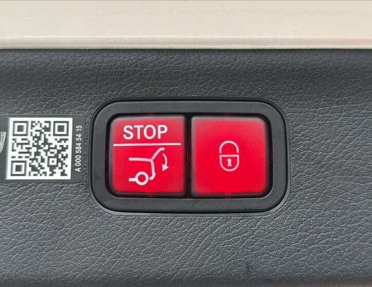 Mercedes-Benz EQS 28