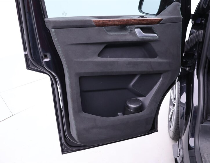 Volkswagen Multivan Kombi 2,0 l 146 kw