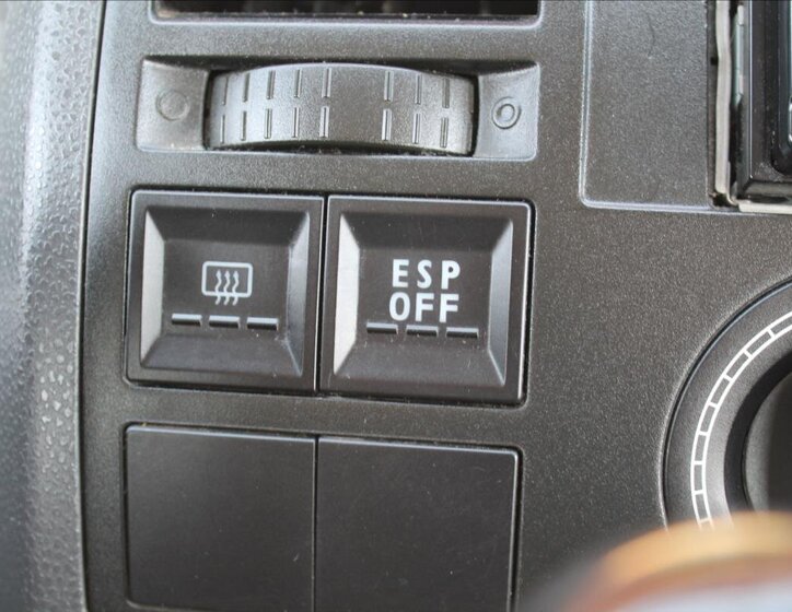 Volkswagen Transporter Kombi 2,5 l 96 kw