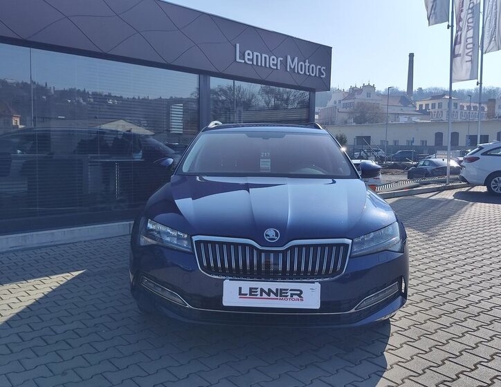 Škoda Superb Kombi 2,0 l 140 kw