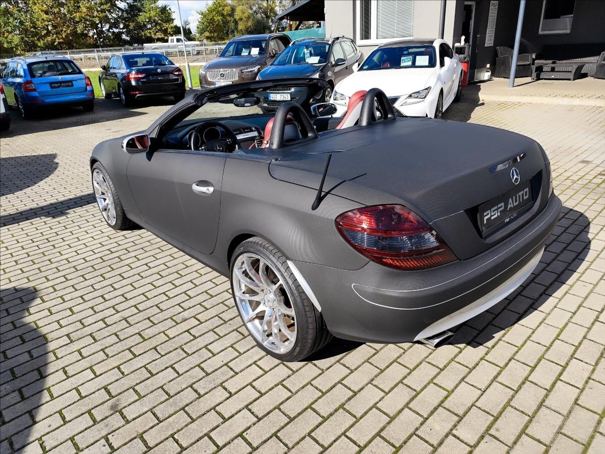 Mercedes-Benz SLK