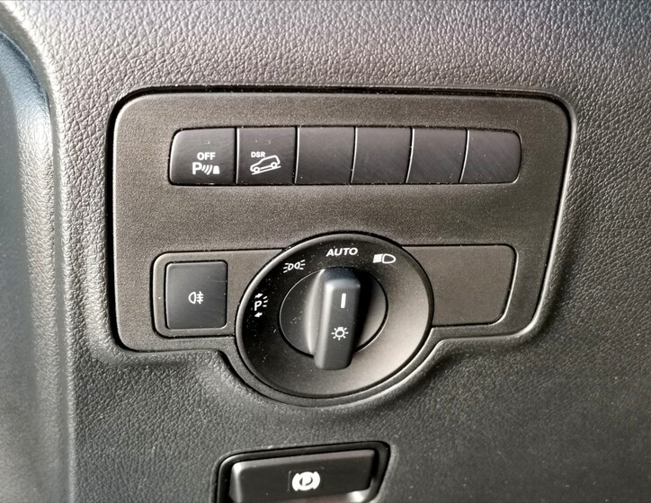 Mercedes-Benz Vito 16