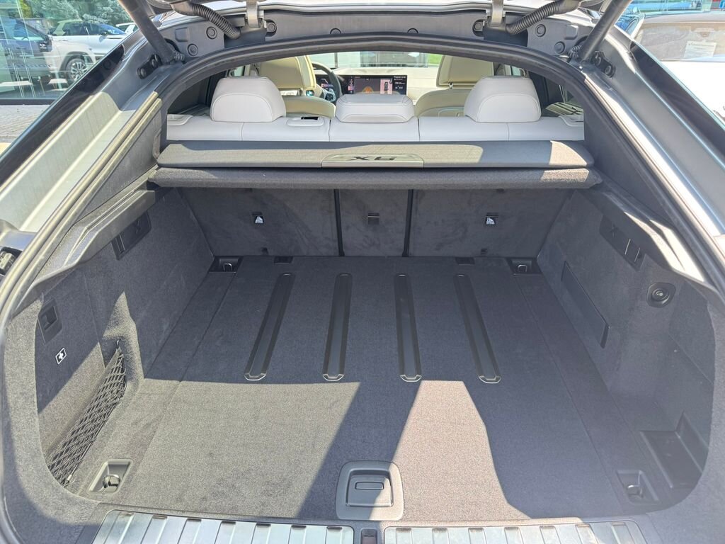 BMW X6 SUV / Terénní 4,4 l 210 kw