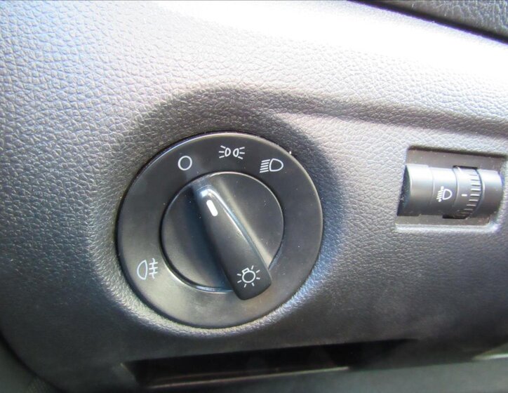 Škoda Roomster Kombi 1,2 l 51 kw