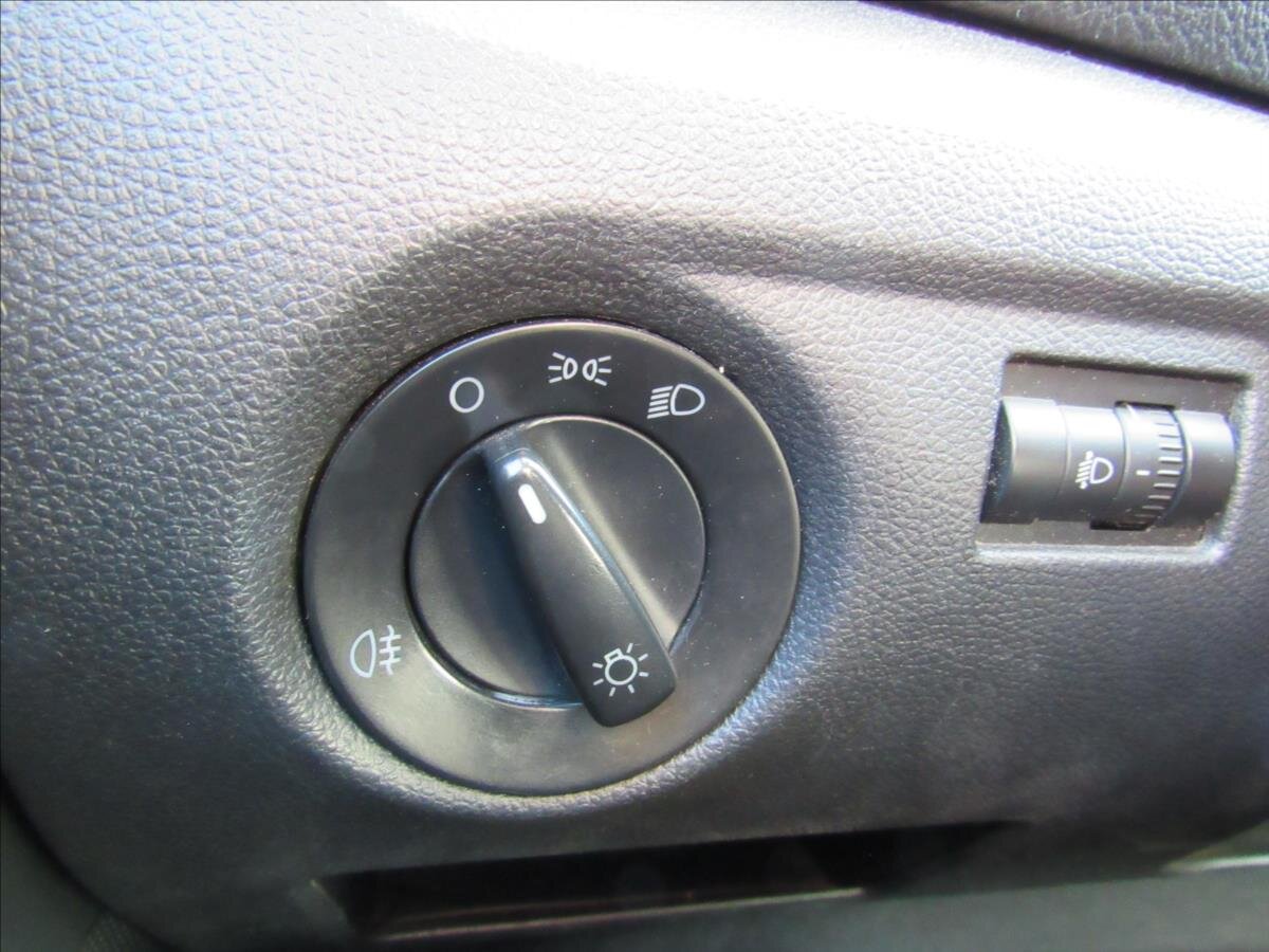 Škoda Roomster Kombi 1,2 l 51 kw