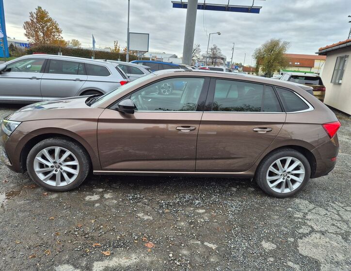 Škoda Scala 8