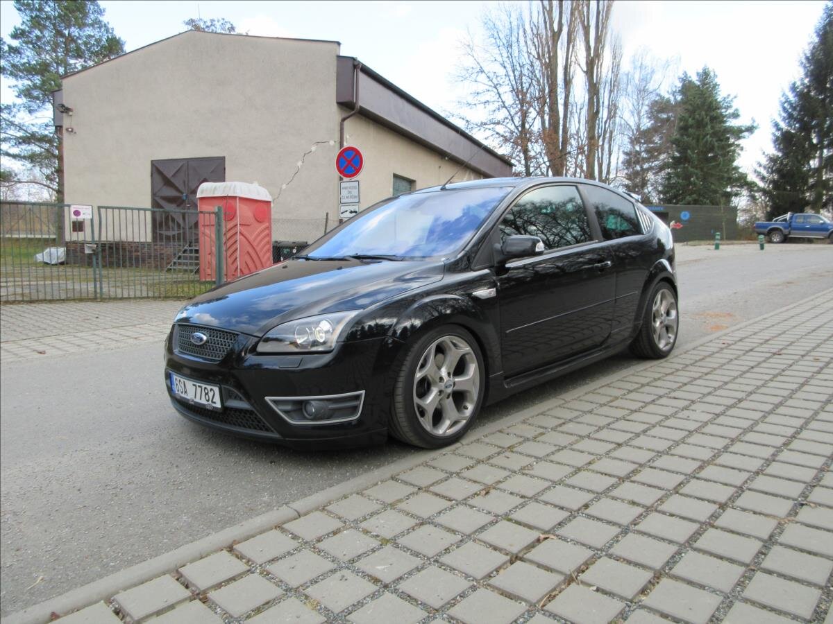 Ford Focus Hatchback 2,5 l 166 kw