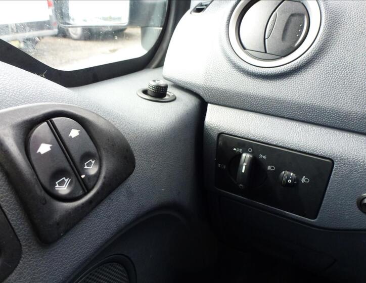 Ford Transit Connect 31