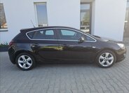 Opel Astra Hatchback 1,6 l 132 kw